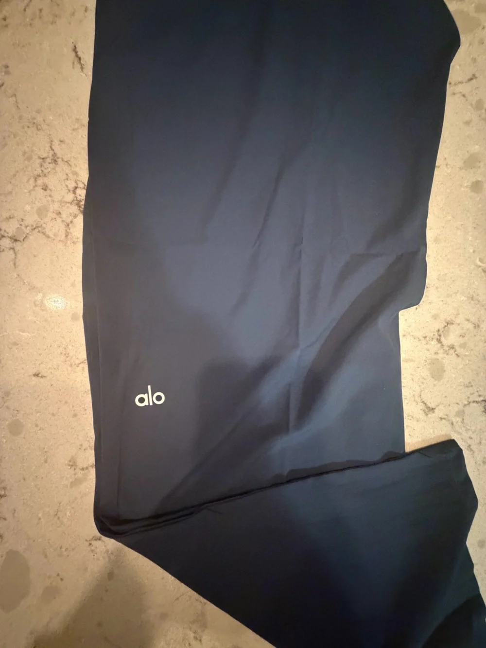 ALO Yoga tailored jogger